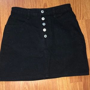 Brandy Melville black denim button up skirt